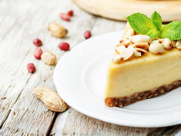 Un dessert crudista: Raw Cheesecake con Frutta Secca