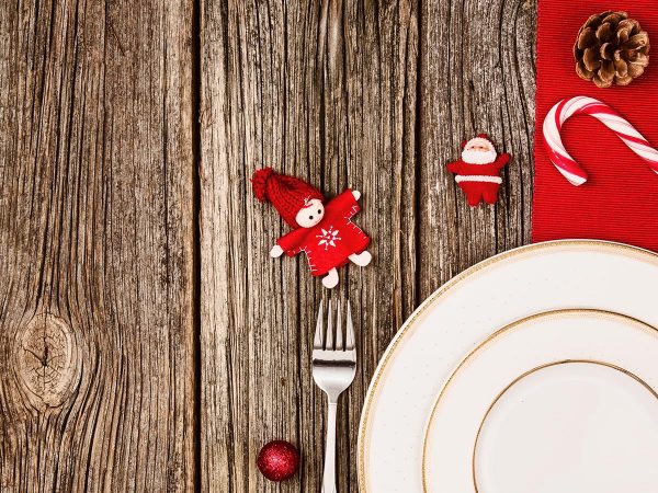 Come prepararsi alle abbuffate di Natale (senza troppe rinunce)